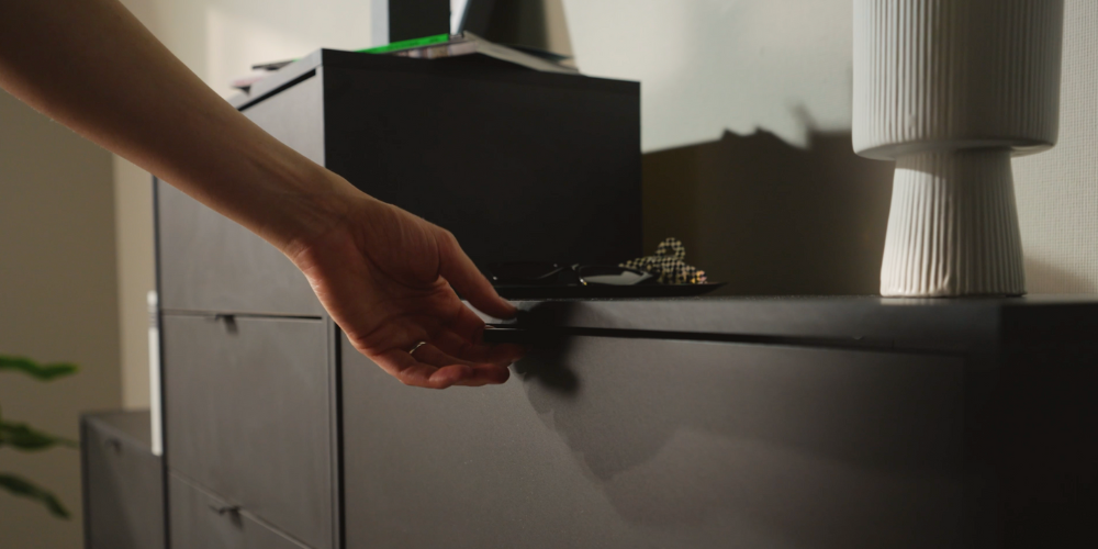 Stauraum für kleine Räume: So schaffst du Ordnung und Weite