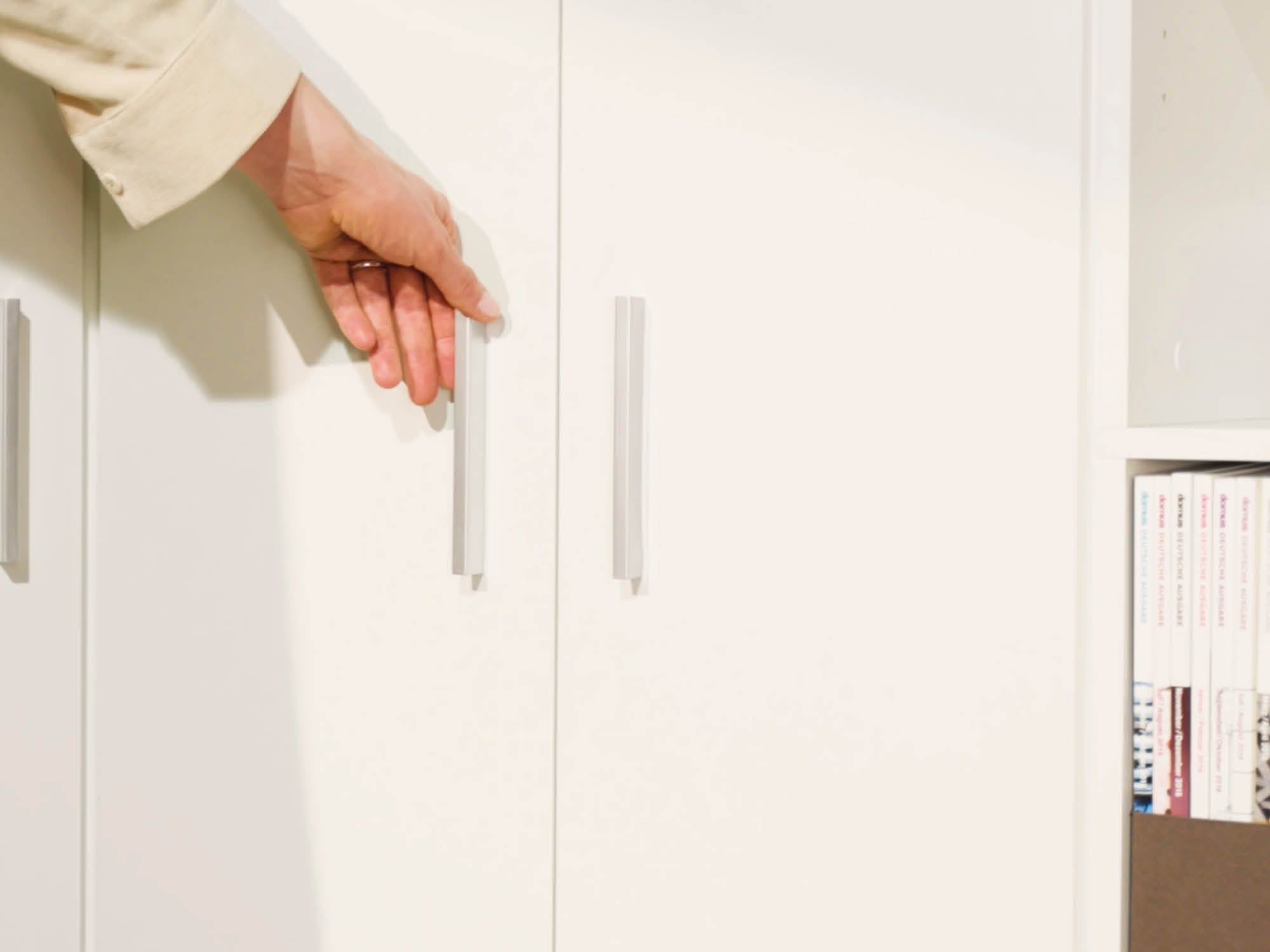 Detailaufnahme Griff Mehrzweckschrank