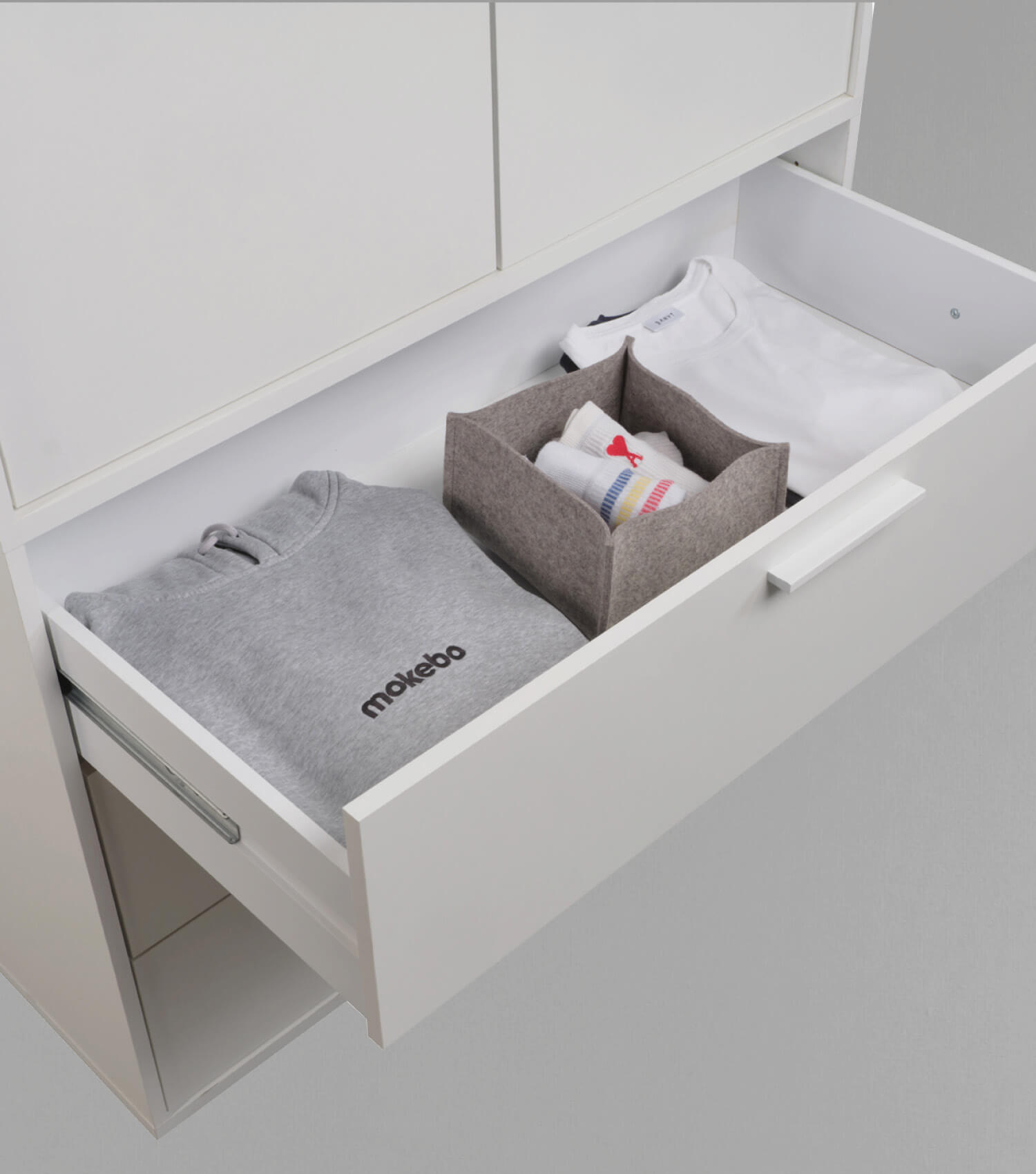 Geräumige Schubladen