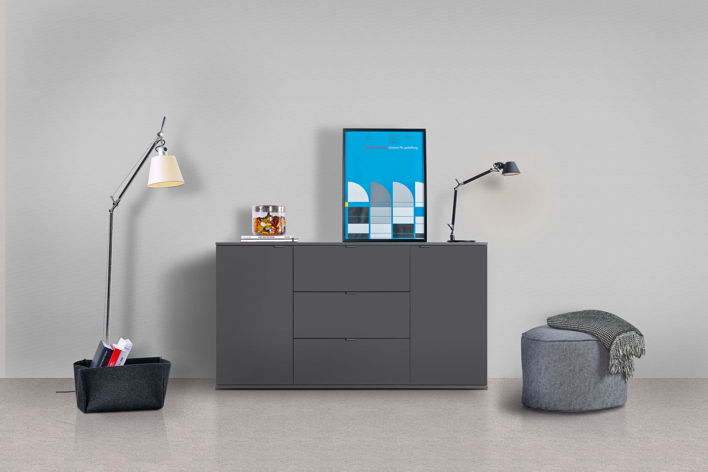 Sideboard 'Die Elegante' auch als große Kommode