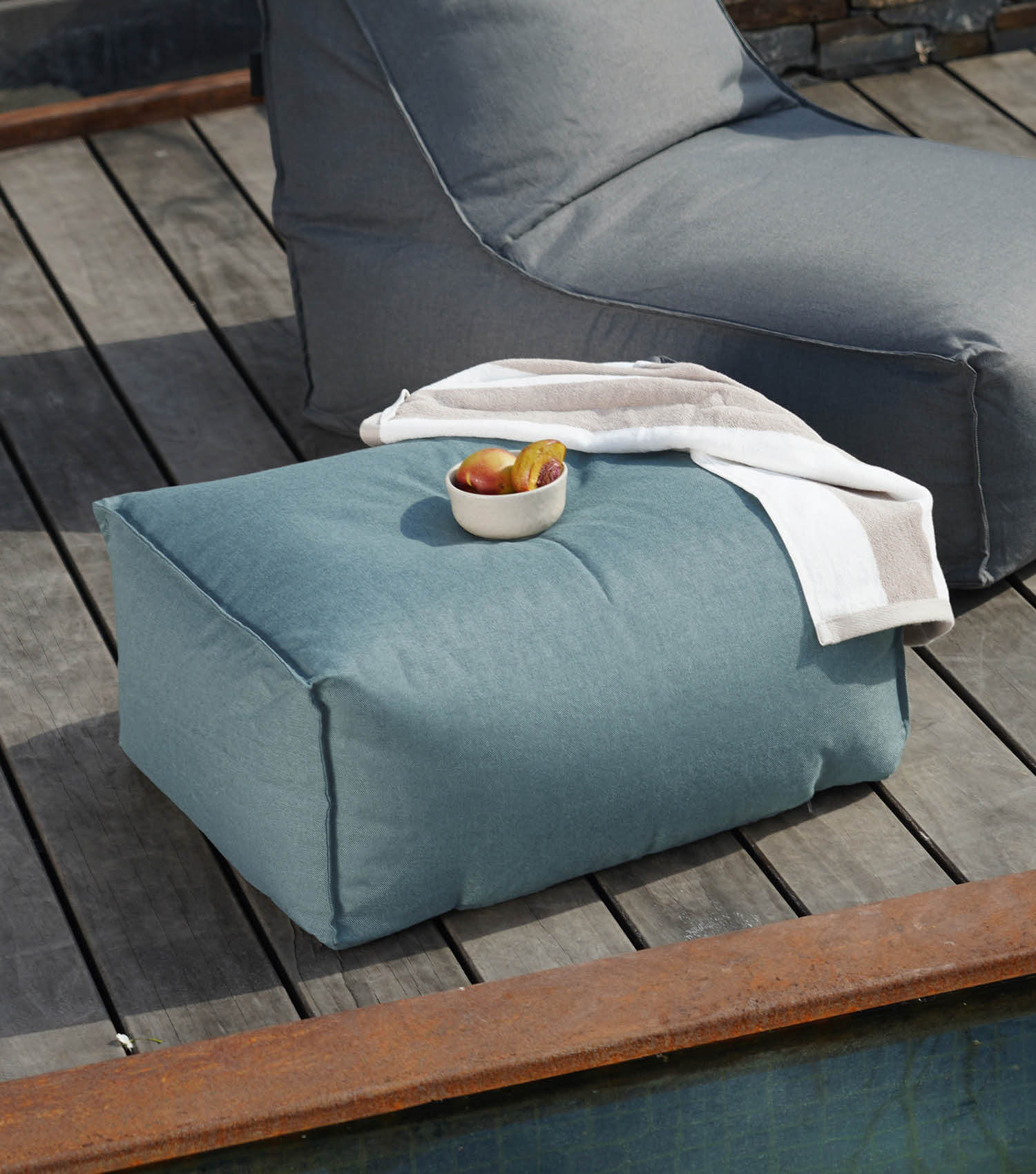 Outdoor Pouf Hocker Sitzkissen Bodenkissen 'Der Ruhepouf' Fußhocker eckig