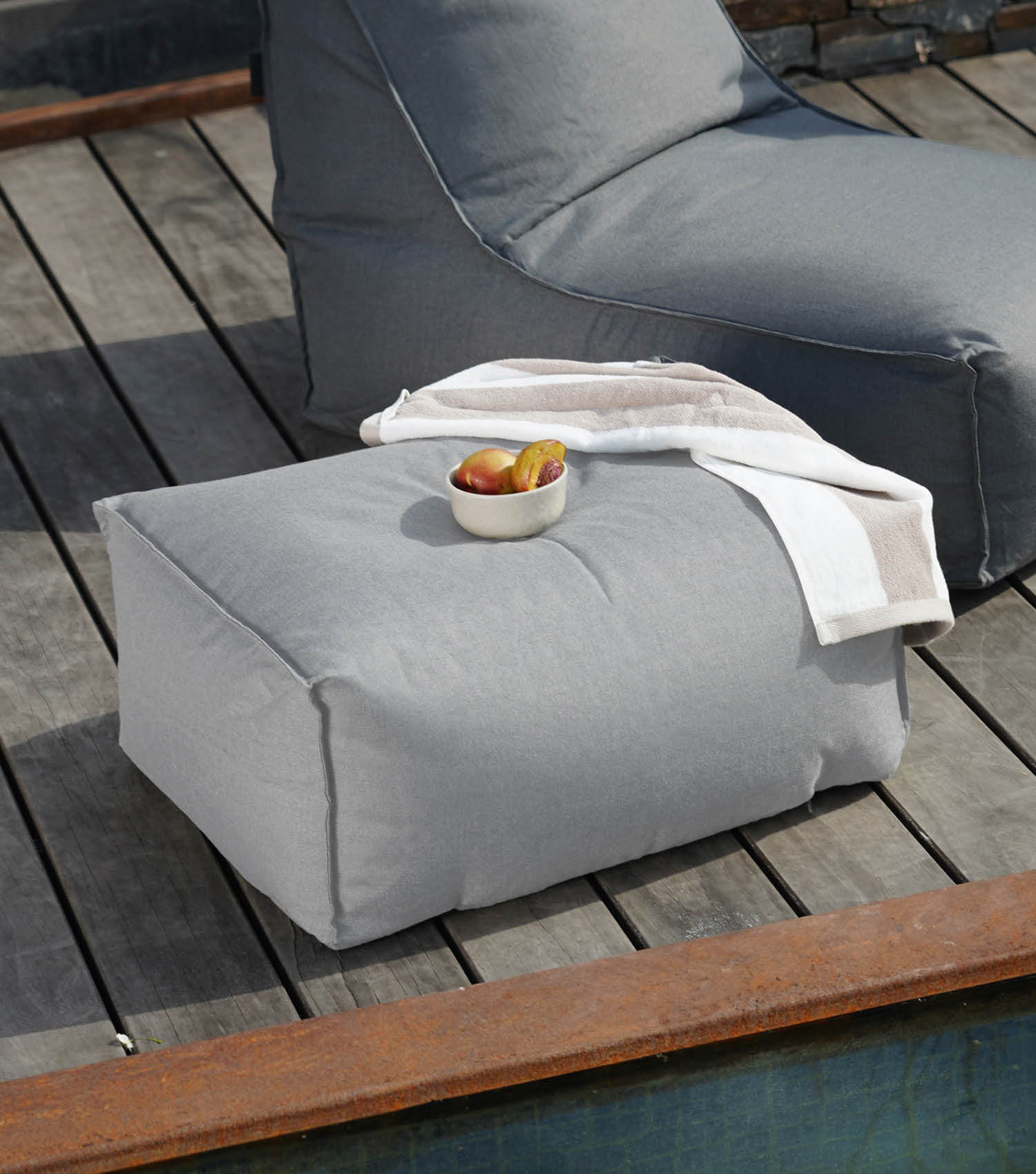 Outdoor Pouf Hocker Sitzkissen Bodenkissen 'Der Ruhepouf' Fußhocker eckig