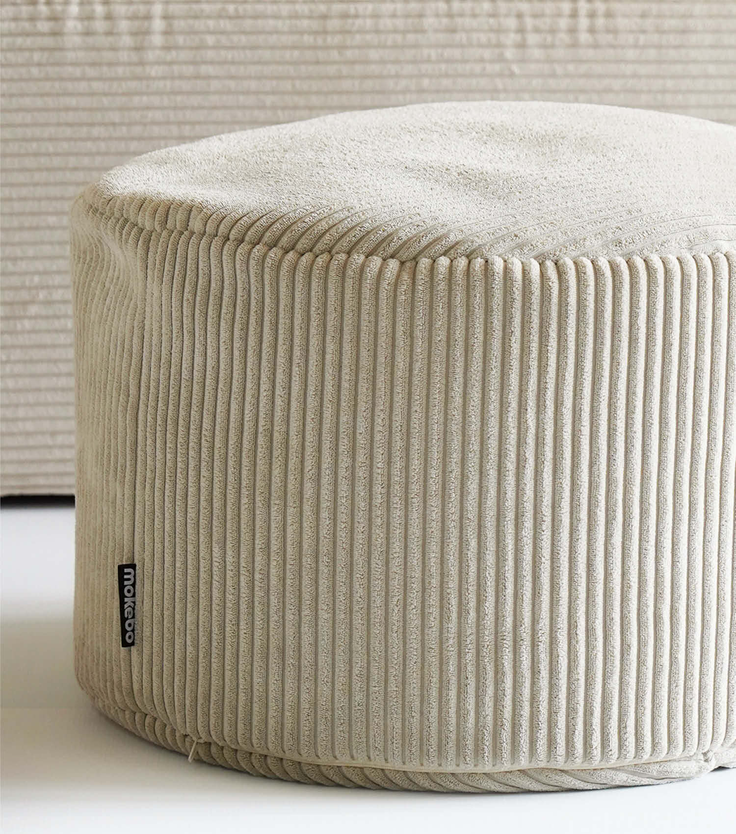 mokebo® 'Der faule Lenz' Indoor Pouf aus Cord runder Hocker 50x30cm
