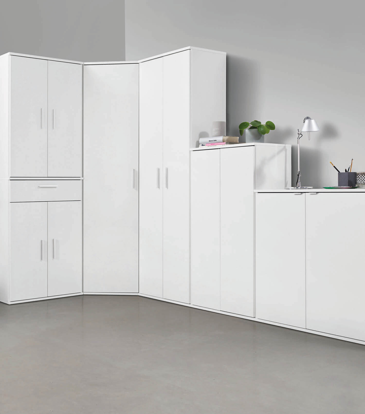 Besenschrank schmal Putzschrank Schrank Allzweckschrank Flurschrank Küchenschrank