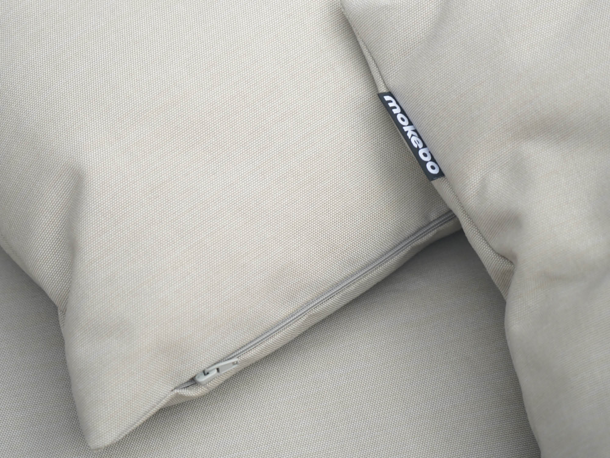 Waschbares Outdoorkissen in drei Farben