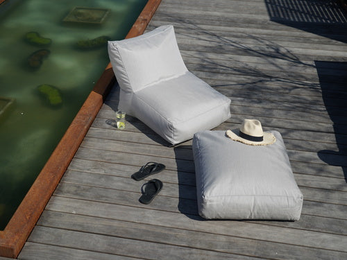 Outdoor Lounge Sitzsack und Pouf grau