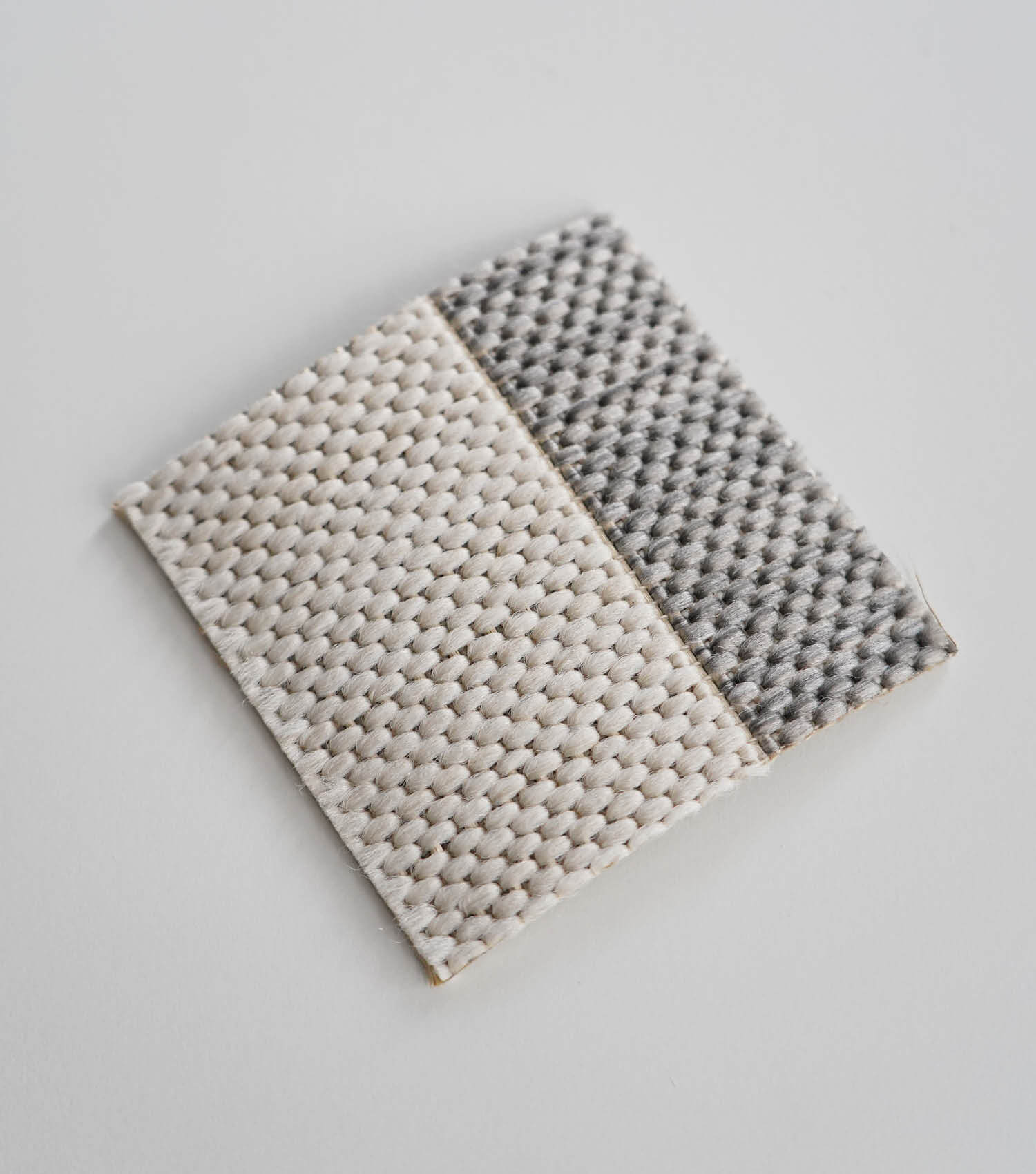 #sku_MP22_Ess48644-637_grau